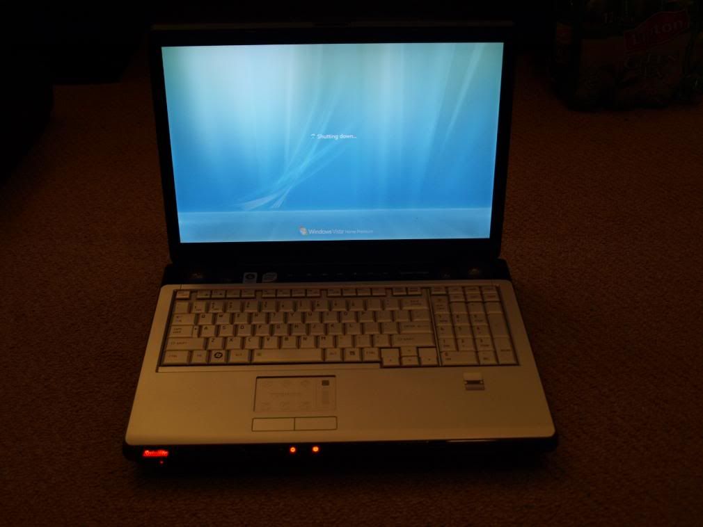 Laptop007-1.jpg