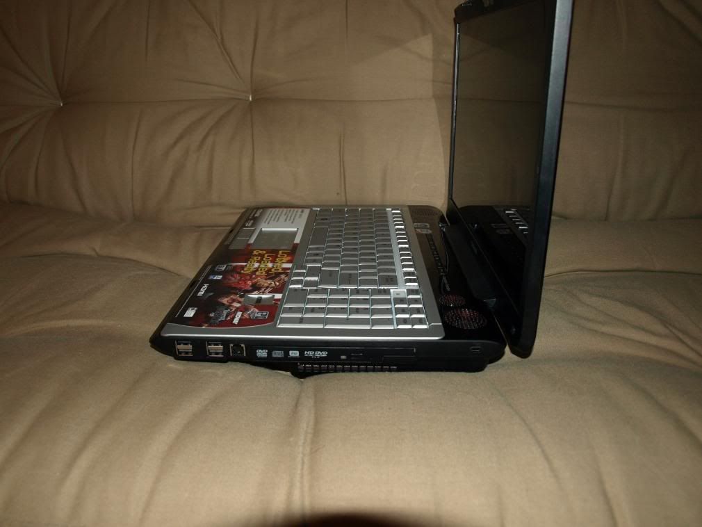 Laptop045.jpg