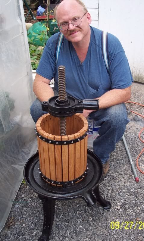 Anyone make a "homemade" apple press? How? - Homesteading Questions