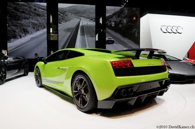 geneva2010_lamborghini_davidkais-8.jpg