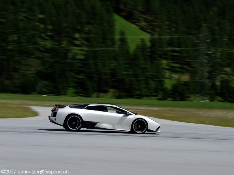 lambo-by-stmoritzer8.jpg