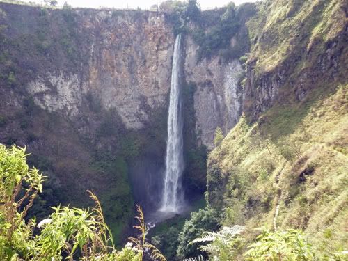 Air Terjun Sipiso-Piso Air Terjun Sipiso-Piso