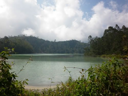 Telaga Warga