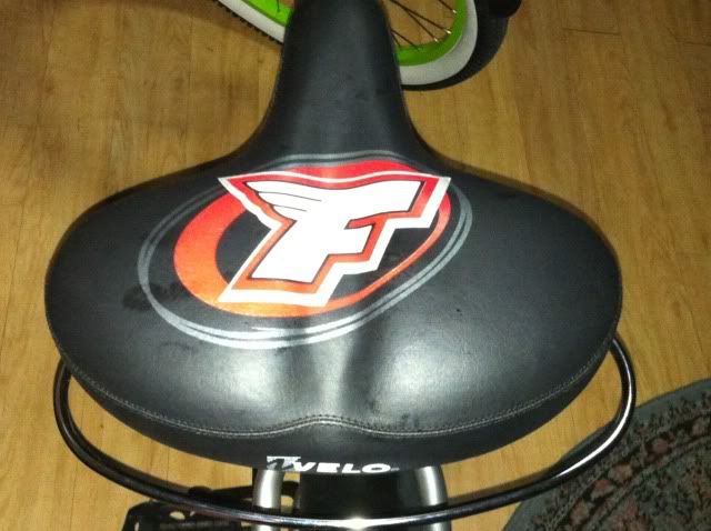 fuji bike saddle