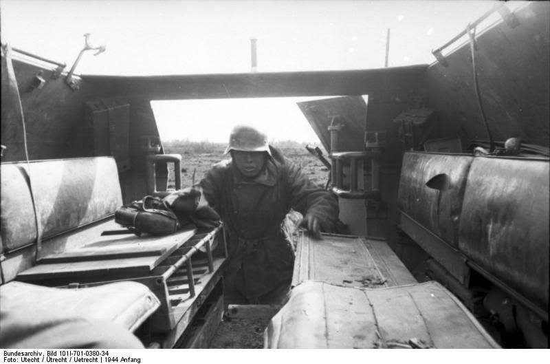 vehicle_sdkfz251_73.jpg