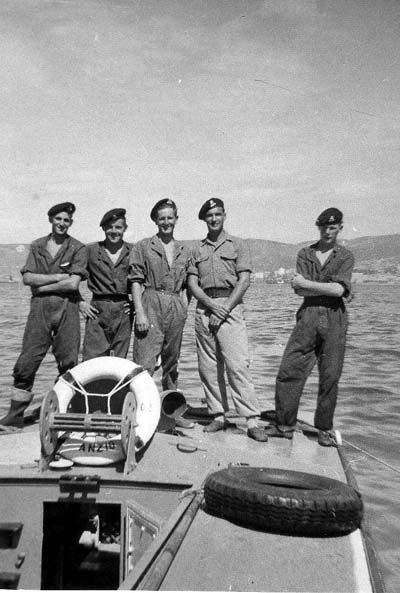 rays_photo_2_landing_craft.jpg