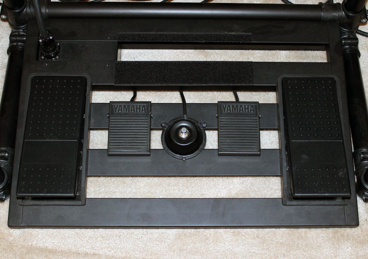 Keyboard pedalboard Music Player Network