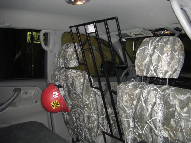 Dog barrier for double cab Toyota Tundra Discussion