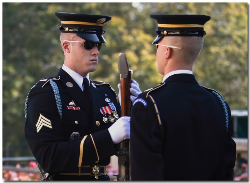 IMAGE: http://i107.photobucket.com/albums/m310/Red73_01/IMG_28188x10f.jpg