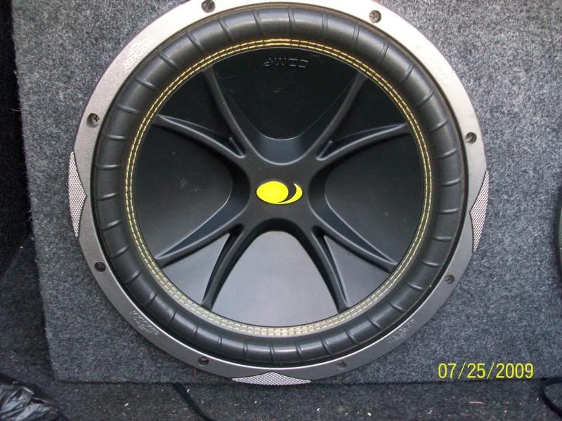 F/S 12" kicker subs Chrysler 300C & SRT8 Forums